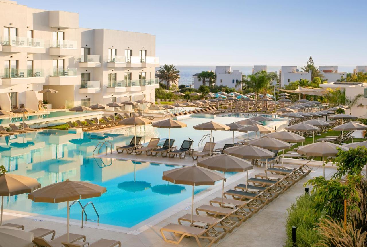Hotel Atlantica Aqua Blue Protaras Exteriér fotografie