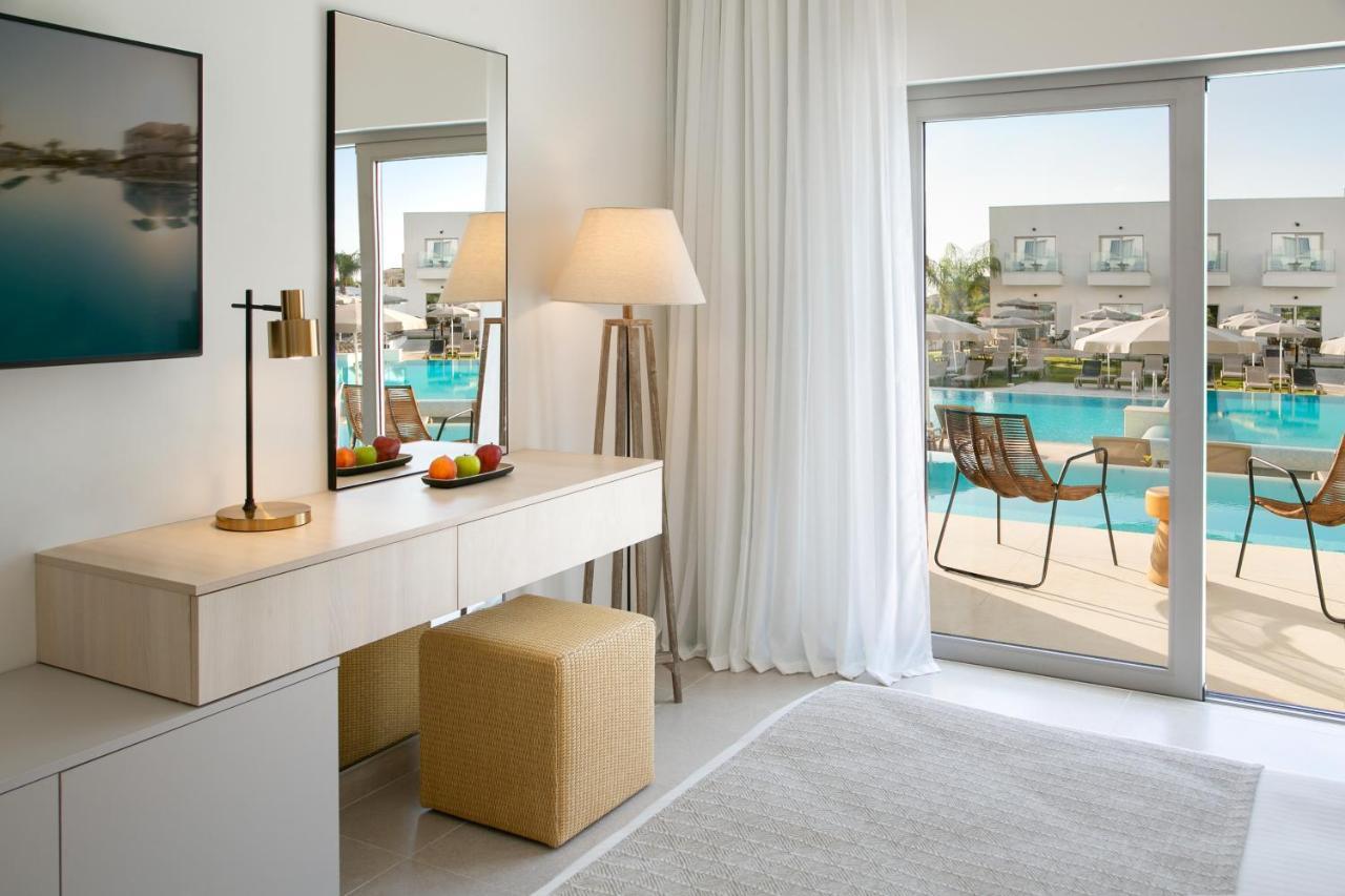 Hotel Atlantica Aqua Blue Protaras Exteriér fotografie